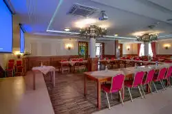 Қосылған асхана үстелдері — бүйірлік көрініс